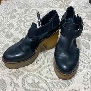 TBA to be announced Black Buckle Maryjane Platform